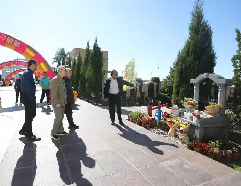 1758173466715625.jpg 微信图片_20250917184102_993_123.jpg